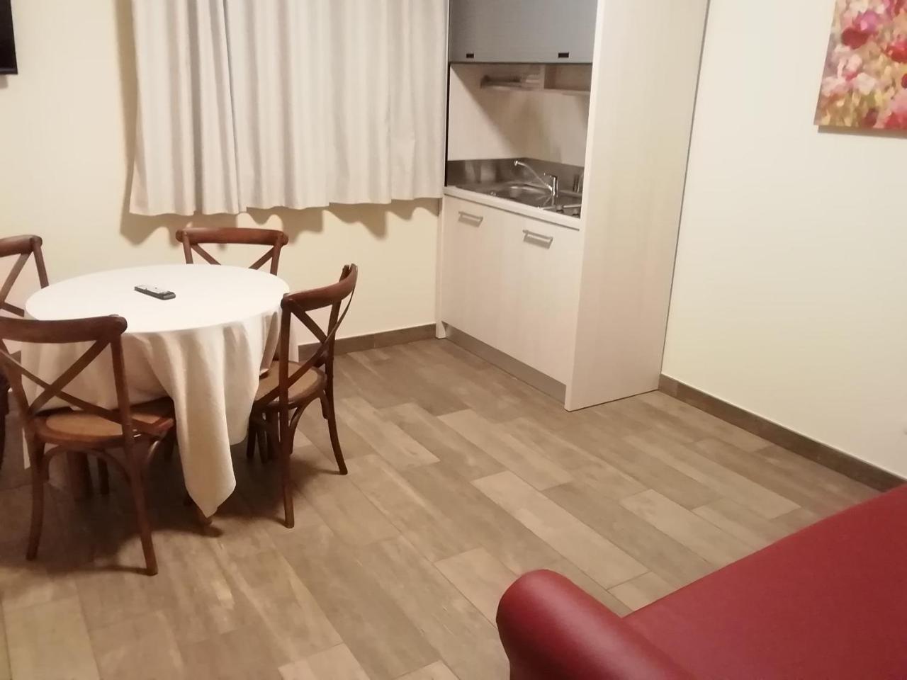 Apartamento Il Roccolo Di Valcerasa Treia Exterior foto